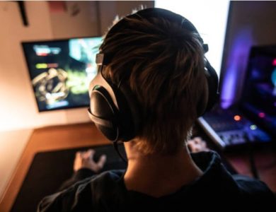 Why Some Online Games Keep Players Coming Back